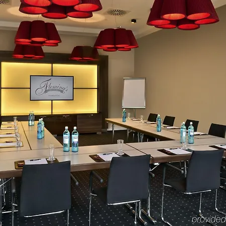 Отель Flemings Selection Frankfurt-city 4*