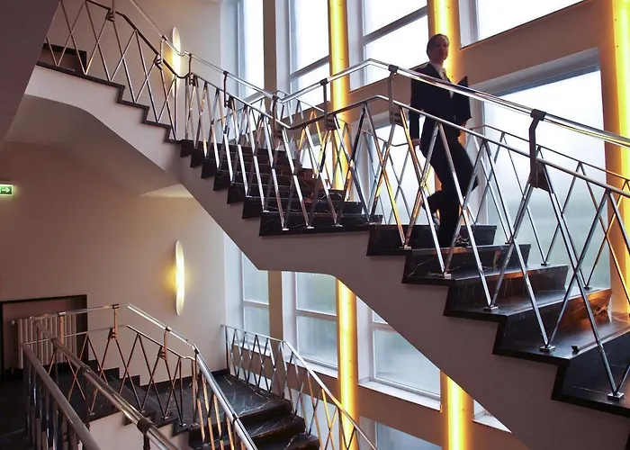 Hotel Flemings Selection Frankfurt-city 4*